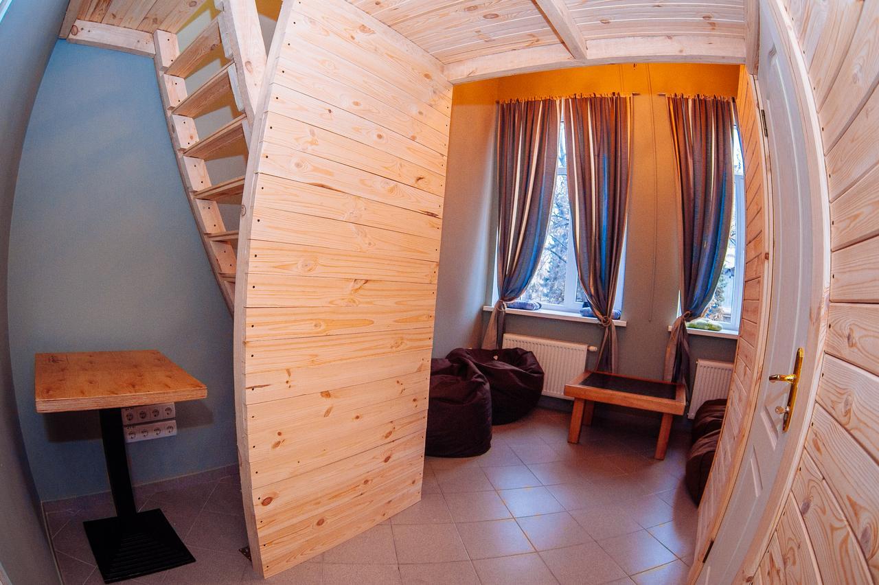 Papa'S Hostel Τσέρνιγκοφ Εξωτερικό φωτογραφία