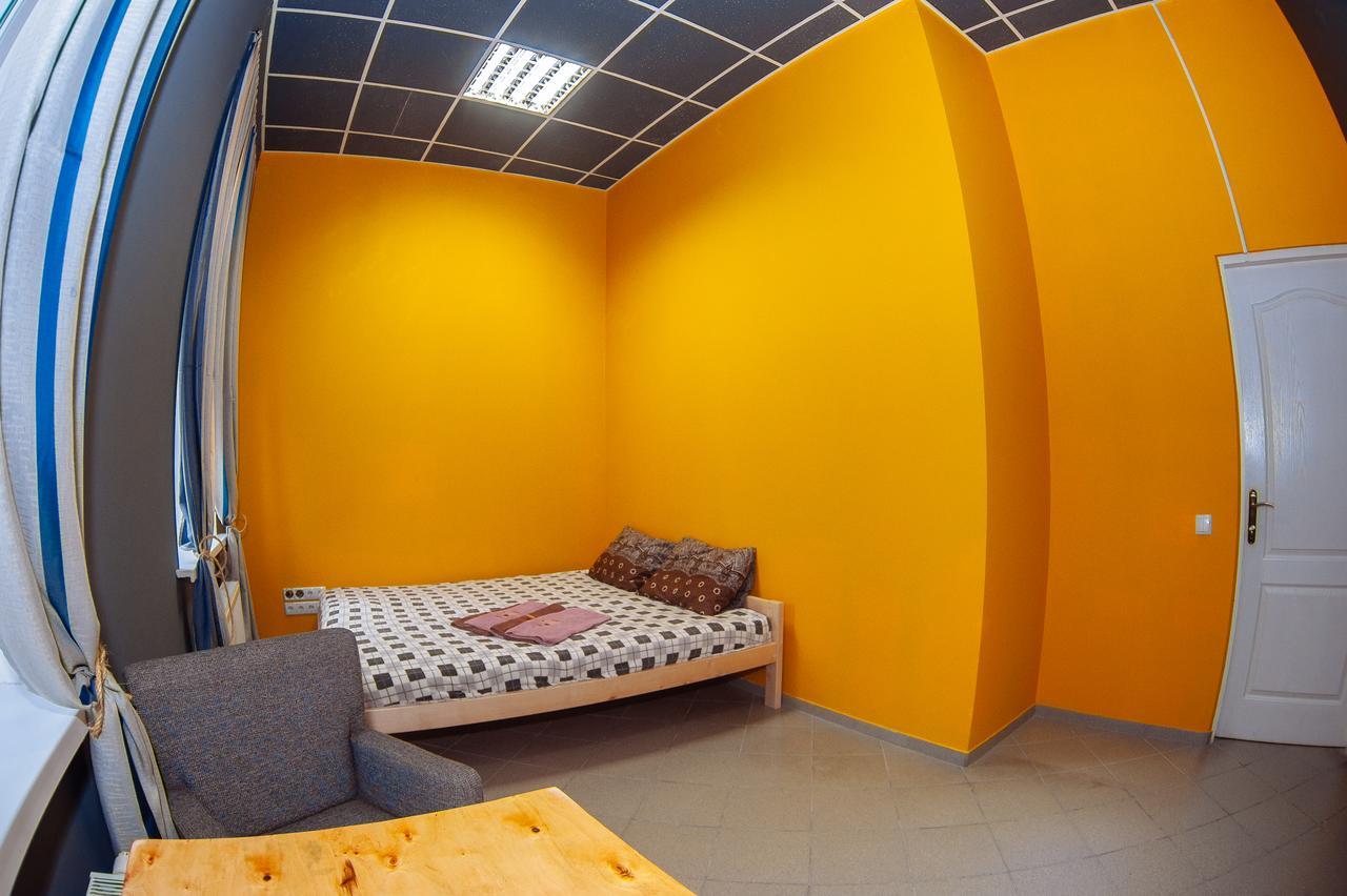 Papa'S Hostel Τσέρνιγκοφ Εξωτερικό φωτογραφία